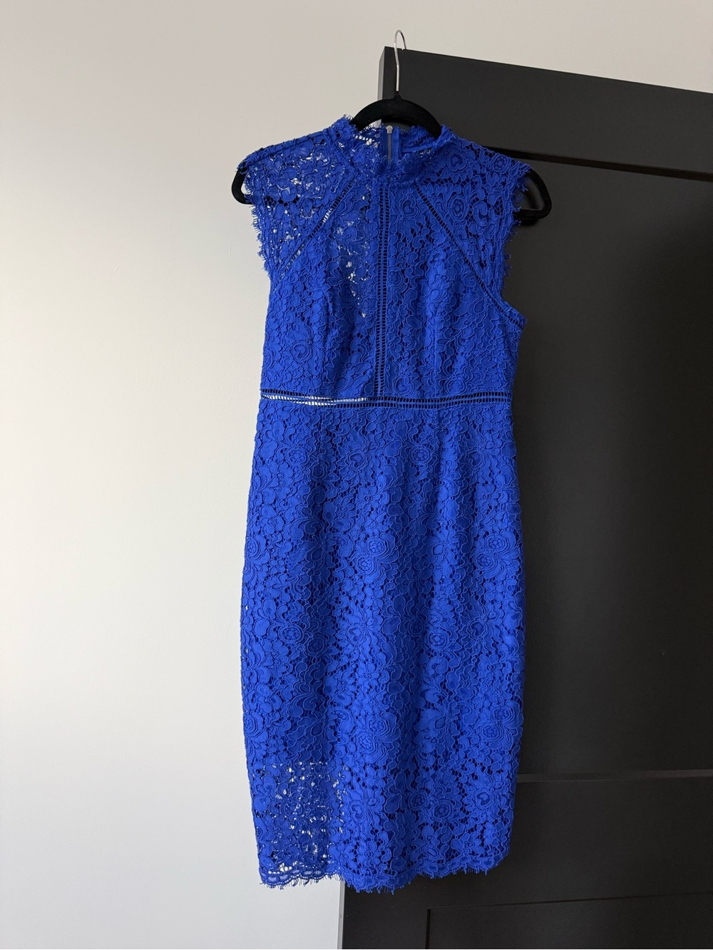 Bardot Cobalt Blue Gemma Lace Midi Dress – Size 6
